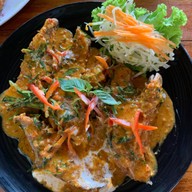 ร้านปลาเขื่อนทองผาภูมิ