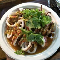 หมึกสดย่าง แซ่บสะท้านโลกา เลียบใต้
