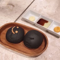 เมนูของร้าน Another Hound Café Central Embassy