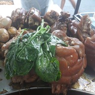 ป้าทินข้าวขาหมูอิสรภาพ11