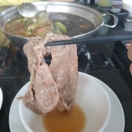 Shabu De Bear Muang Thong Thanee at Beehive building