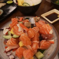 เมนูของร้าน ซูชินะ ฟอร์จูนทาวน์