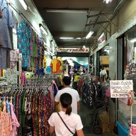 ตลาดพาหุรัด