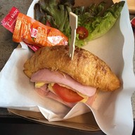 เมนูของร้าน Aunda Breakfast