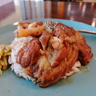 เมนูของร้าน ขาหมูนายอ้วน ประชาอุทิศ34