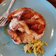 เมนูของร้าน ขาหมูนายอ้วน ประชาอุทิศ34