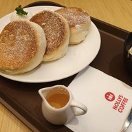 เมนูของร้าน Holly Coffee