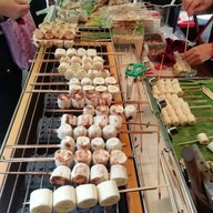 น้ำท่อมในกรุง (สาทร)