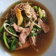 เมนูของร้าน ลาบก้อยซอยอนามัย