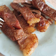 เมนูของร้าน ลาบก้อยซอยอนามัย