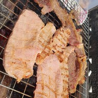 บรรยากาศ ลาบก้อยซอยอนามัย