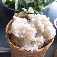 เมนูของร้าน ลาบก้อยซอยอนามัย