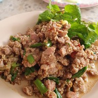 เมนูของร้าน ลาบก้อยซอยอนามัย