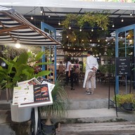 หน้าร้าน Mama Indigo Restaurant, Kata Beach