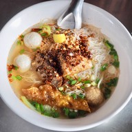 ก๋วยเตี๋ยวเชลล์ชวนชิม