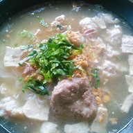 ก๋วยจั๊บโคตรเครื่อง