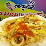 ผัดไทยครูวิ  ห้างเมญ่า ชั้น4