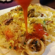 ผัดไทยครูวิ  ห้างเมญ่า ชั้น4