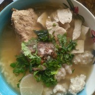 ก๋วยจั๊บโคตรเครื่อง