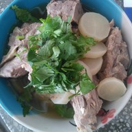 ก๋วยจั๊บโคตรเครื่อง