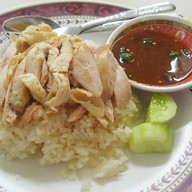 เมนูของร้าน ราชาหมูกรอบ