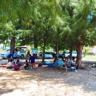 ชายหาดแหลมสิงห์