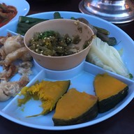 เมนูของร้าน หลู้ลำ รอบเวียง หลู้ลำ รอบเวียง