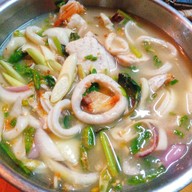 เมนูของร้าน เฮียโจ้หัวปลาหม้อไฟ