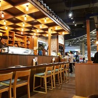 บรรยากาศ MAGURO Sushi เอสพลานาด รัชดาภิเษก