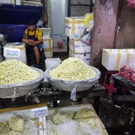 ปากคลองตลาด