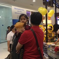 บรรยากาศ N&B pancake แฟชั่นไอส์แลนด์