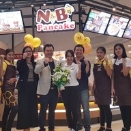 บรรยากาศ N&B pancake แฟชั่นไอส์แลนด์