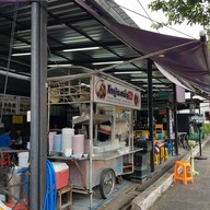 หน้าร้าน โกบู้รสซิ่ง สาขา 2