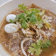เมนูของร้าน ขนมจีนพี่เล็ก กาดสวนแก้ว
