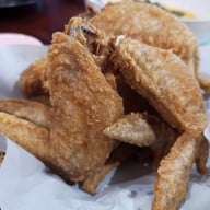 เมนูของร้าน ลุงเหลิม