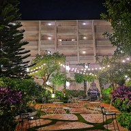 โรงแรมโครานารี่คอร์ทยาร์ดบูทีค