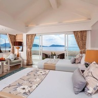 โรงแรม ถาวร บีช วิลเลจ รีสอร์ท แอนด์ สปา