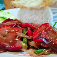 ฮานีส สวนอาหารฮาลาล