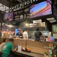 บรรยากาศ Jamie’s Burgers สยามพารากอน