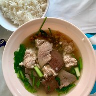 โจ๊กป้าต้อย วัดจันทร์