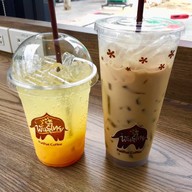 เมนูของร้าน PunThai Coffee ถนนจันทร์