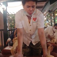 รักษ์สมุนไพร Iconsiam