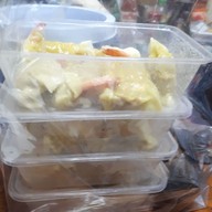 บรรยากาศ ขนมจีบเเม่อ้วน ตลาดปากน้ำ