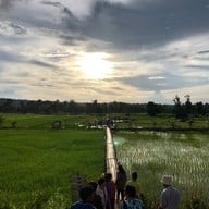 สะพานไม้ร้อยปี