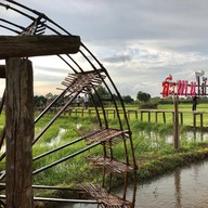 สะพานไม้ร้อยปี