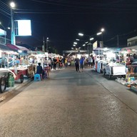 ถนนคนเดิน Night Bazaar