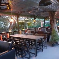 บรรยากาศ River Bar&Restaurant