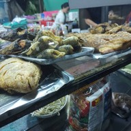 บรรยากาศ ร้านข้าวต้มตี๋อ้วน อาหารตามสั่ง
