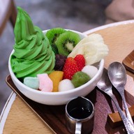 Via Tokyo Japanese Dessert Cafe