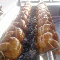ไก่ย่างจิระภา สูตรหมักน้ำผึ้ง ตลาดหทัยมิตร ถนนหทัยราษ